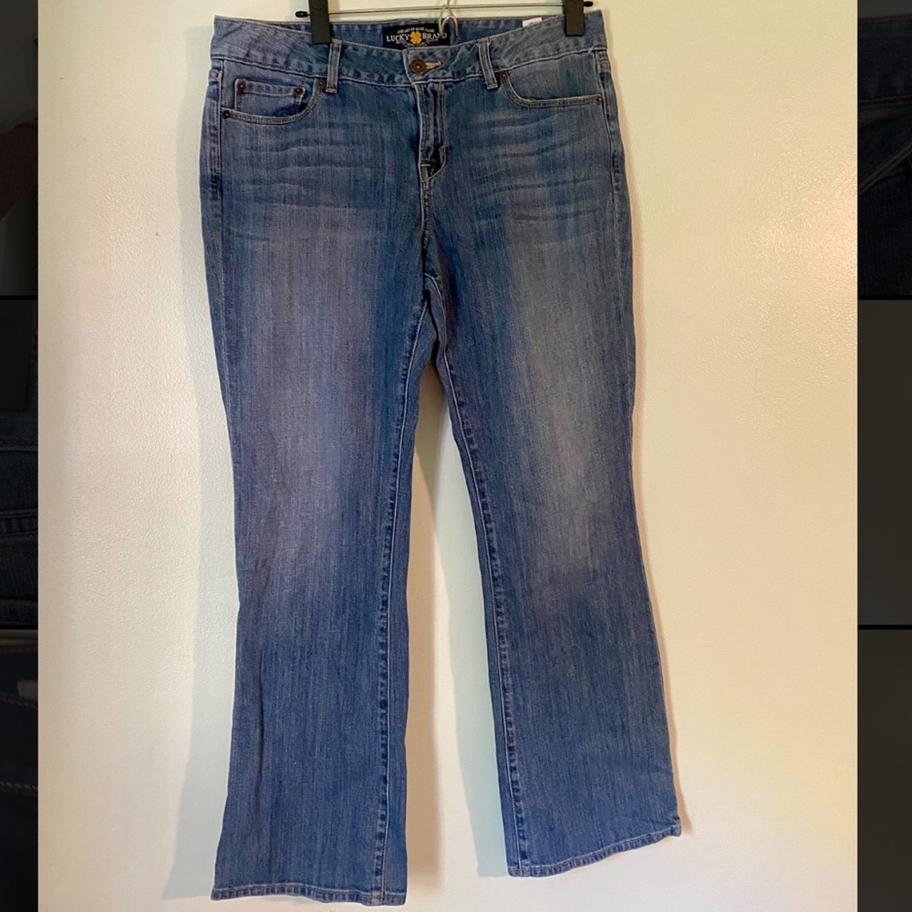 Lucky Brand Mid Rise Bootcut Jeans 12/31